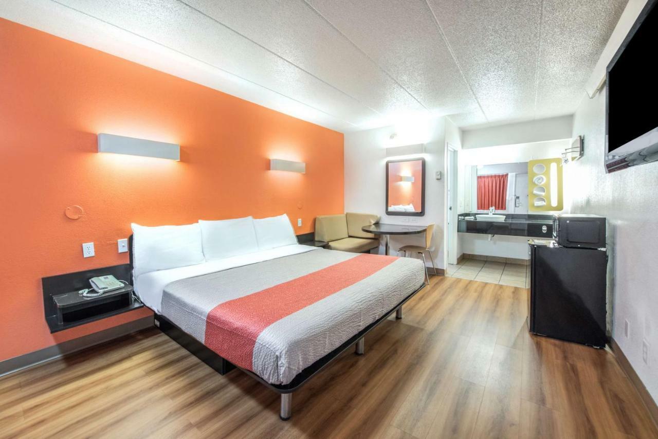 Motel 6-Columbus, Oh - เวิร์ทธิงตัน ภายนอก รูปภาพ
