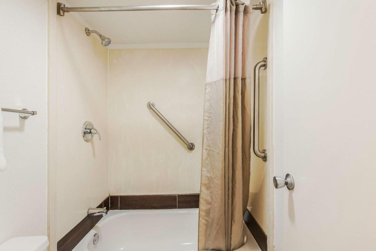 Motel 6-Columbus, Oh - เวิร์ทธิงตัน ภายนอก รูปภาพ