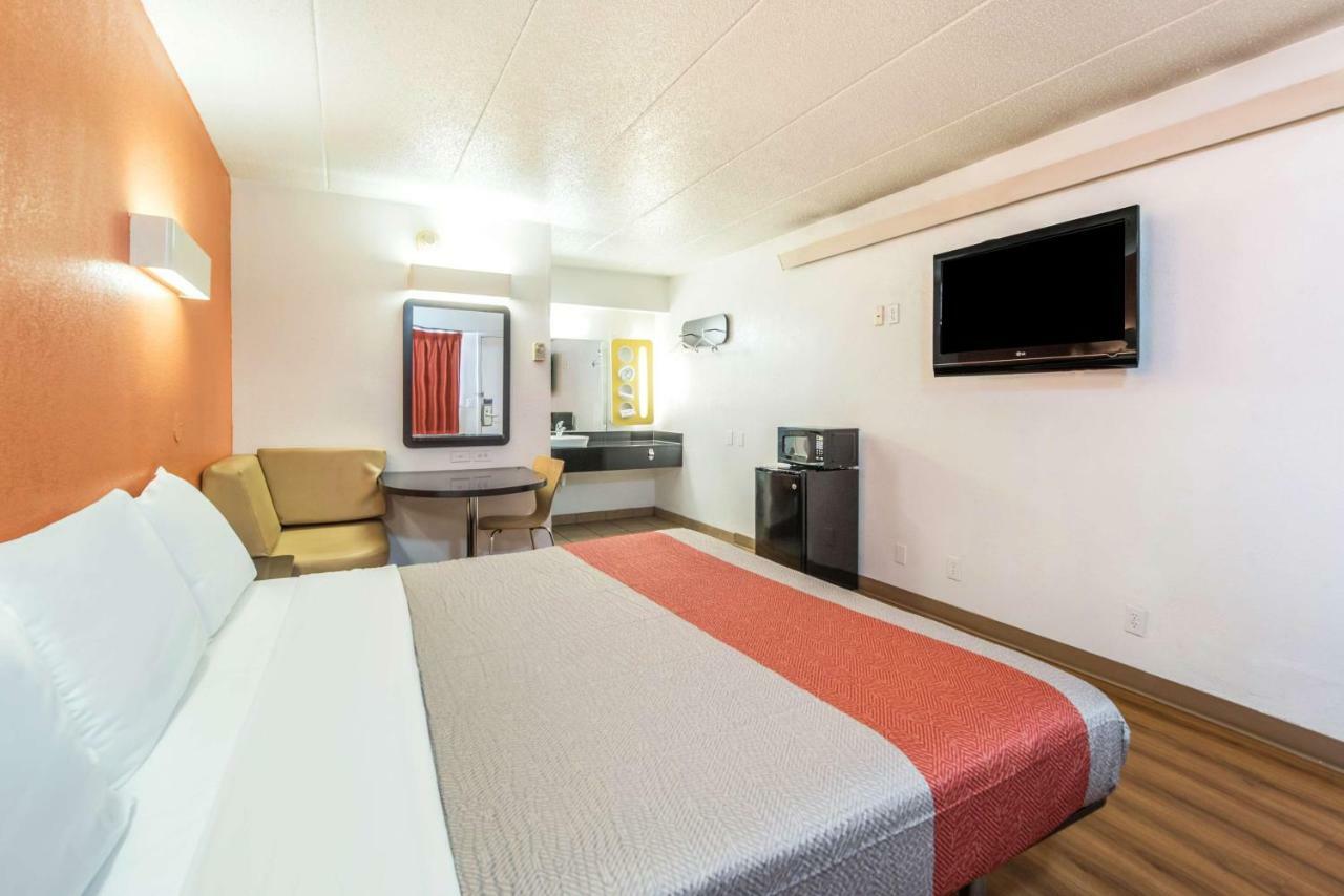 Motel 6-Columbus, Oh - เวิร์ทธิงตัน ภายนอก รูปภาพ