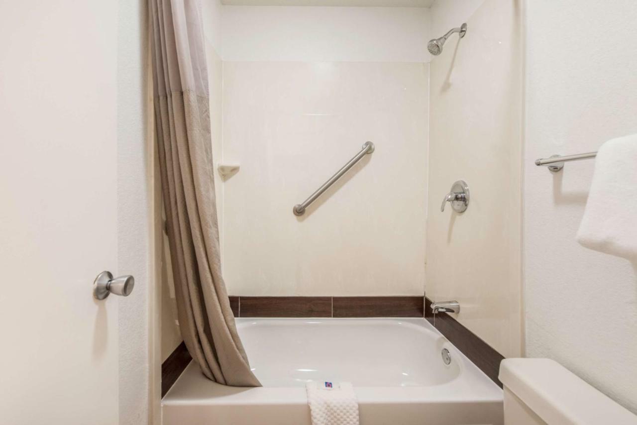 Motel 6-Columbus, Oh - เวิร์ทธิงตัน ภายนอก รูปภาพ